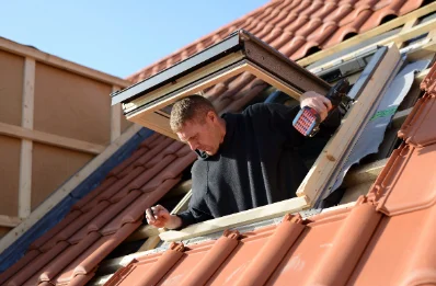 Pose de fenêtres de toit Velux à Chalus